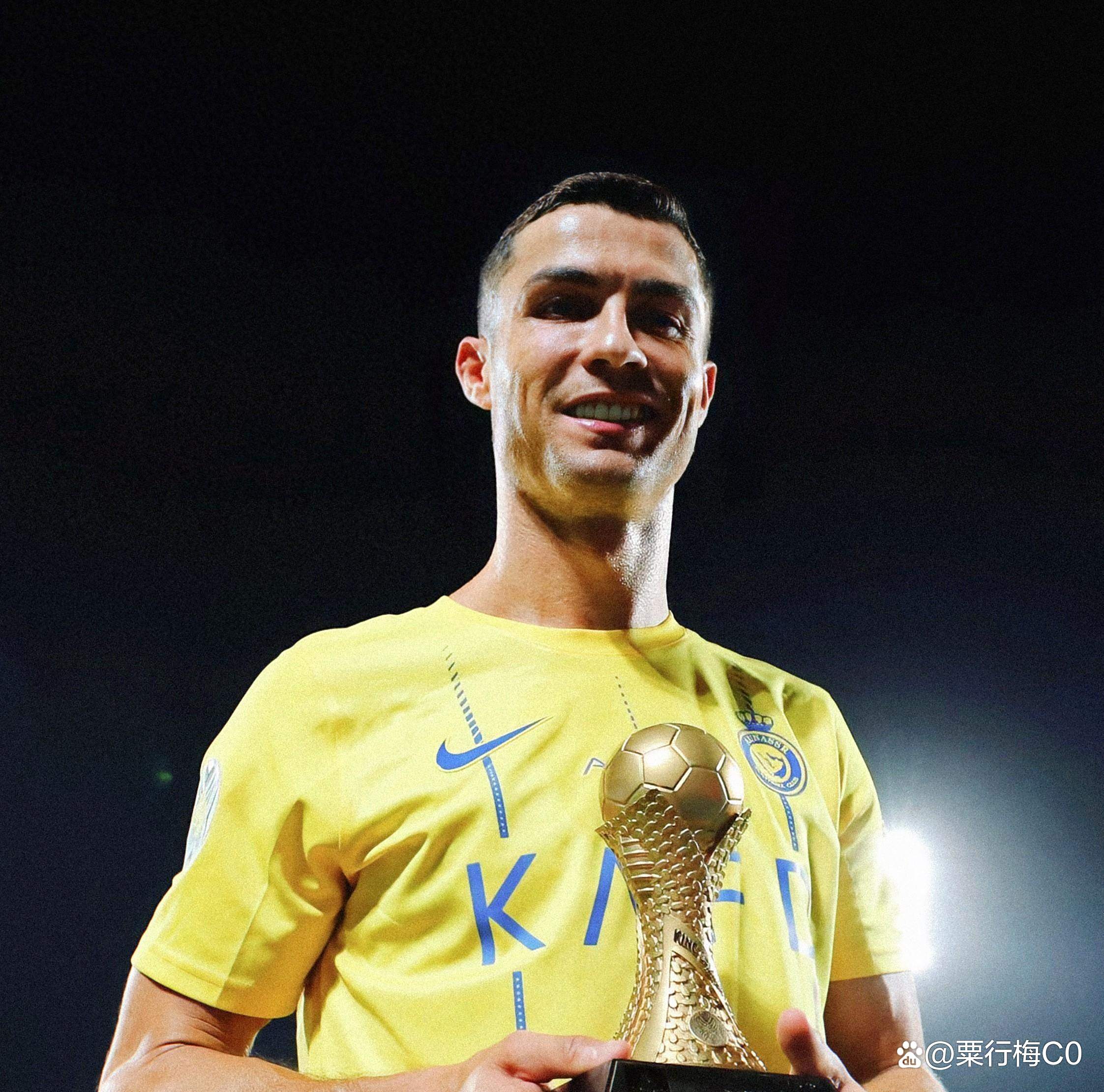 ng体育官网关于C罗官方宣布反败为胜新规,巴黎圣日耳曼引发争议!气势如虹延续的信息