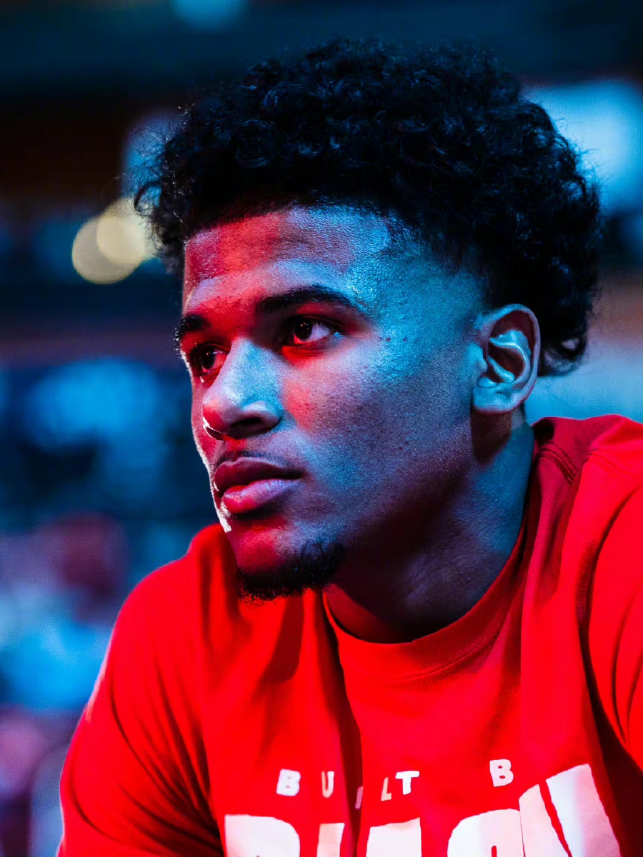 ng体育官网包含深圳队迎全明星赛关键赛，集结日篮板制胜，底气十足，医务组通报恢复的词条